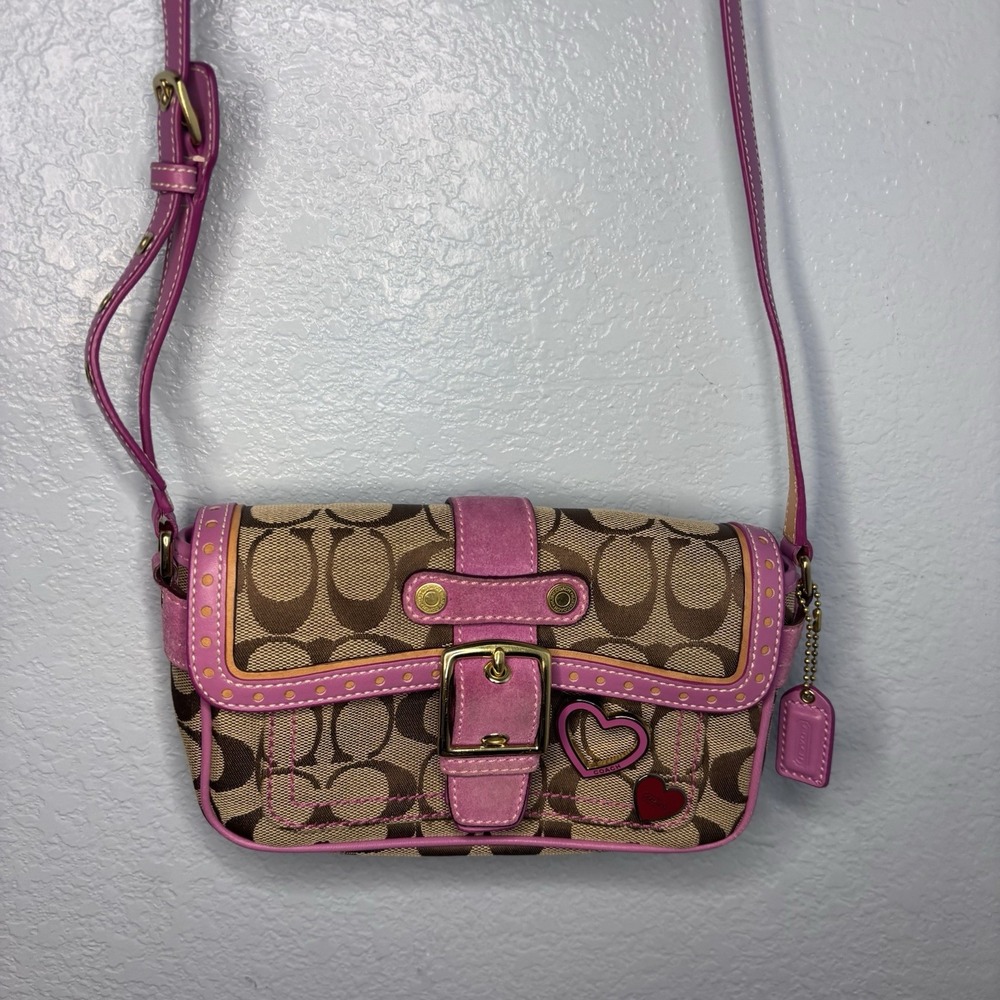 Vtg Coach Signature Soho Mini Shoulder Bag Heart Pink Canvas Suede Leather 1485 - Picture 3 of 6